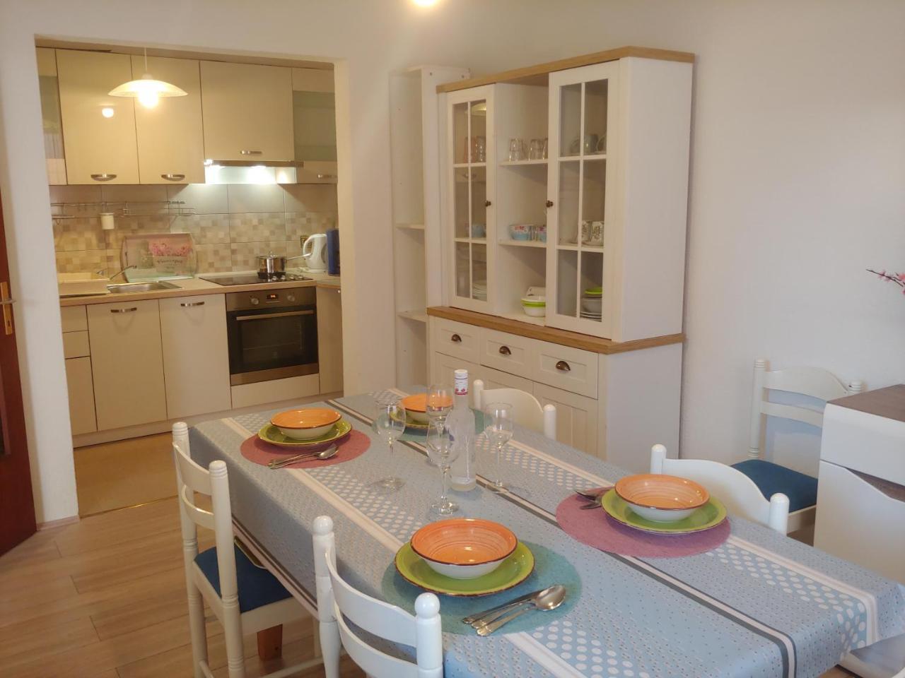 Family Apartments Ankica 크리크베니카 외부 사진